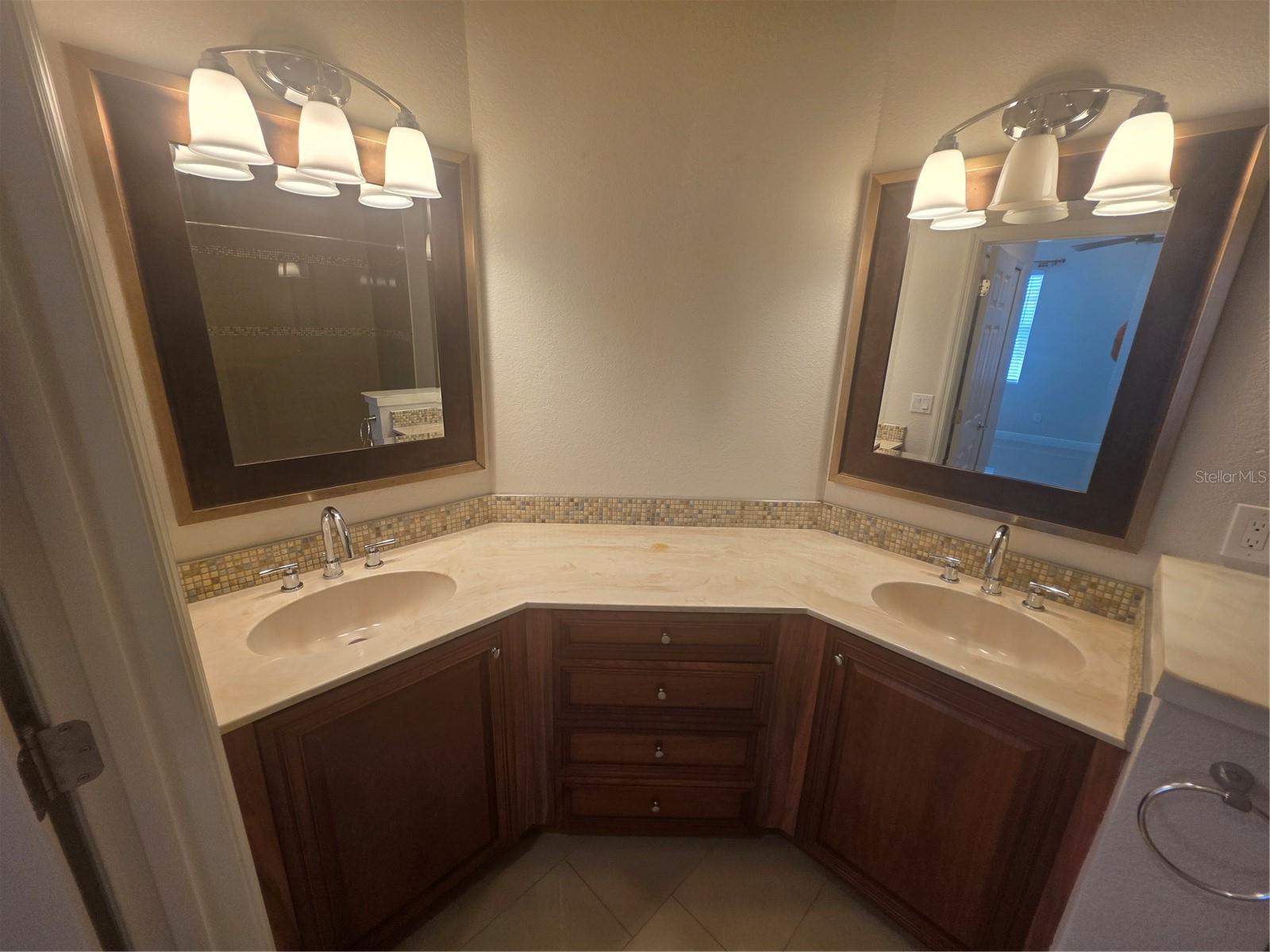 MAGDALENA GARDENS - Residential