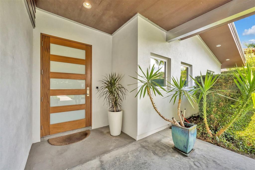 Photo of 1841 Lake Spier Dr, Winter Park, FL 32789 (MLS # O6407841)