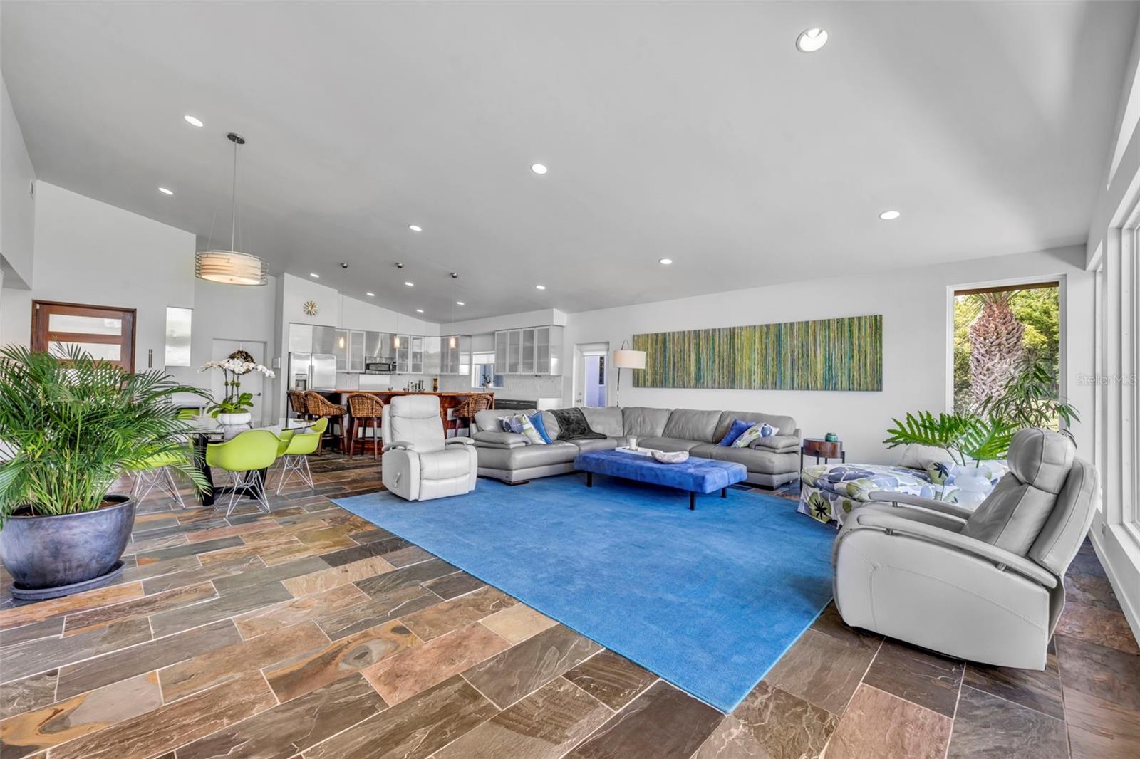 SOUTH LAKEMONT SHORES - Residential