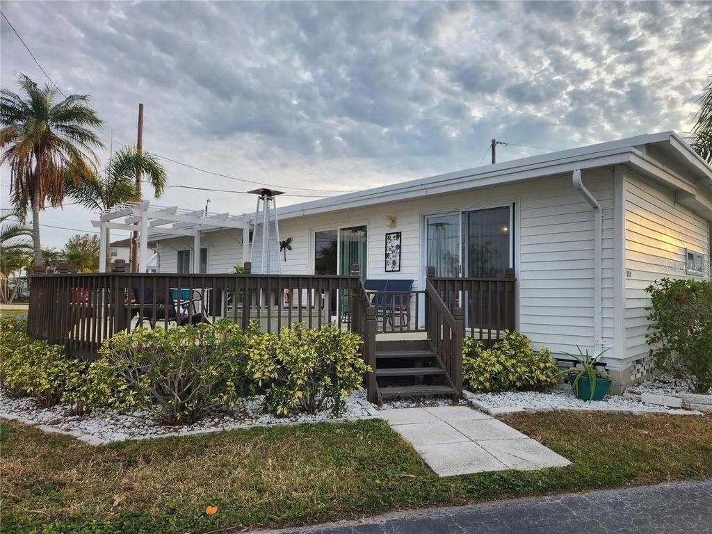 Photo of 236 Carol Drive #236, Seminole, FL 33772 (MLS # TB8441548)
