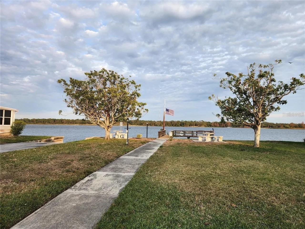 LAKE SEMINOLE ESTATES MOBILE HOME PARK UNREC - Residential