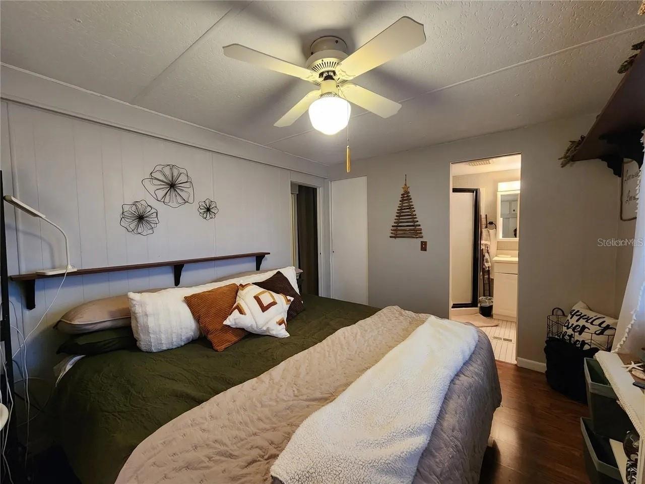 LAKE SEMINOLE ESTATES MOBILE HOME PARK UNREC - Residential