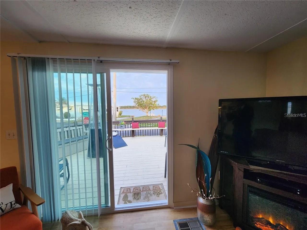 LAKE SEMINOLE ESTATES MOBILE HOME PARK UNREC - Residential