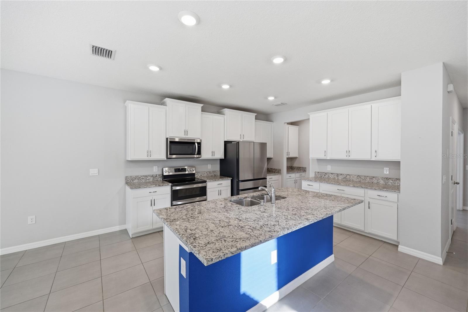 BRIARWOOD PH 1 PB 37 PG 33 - Residential