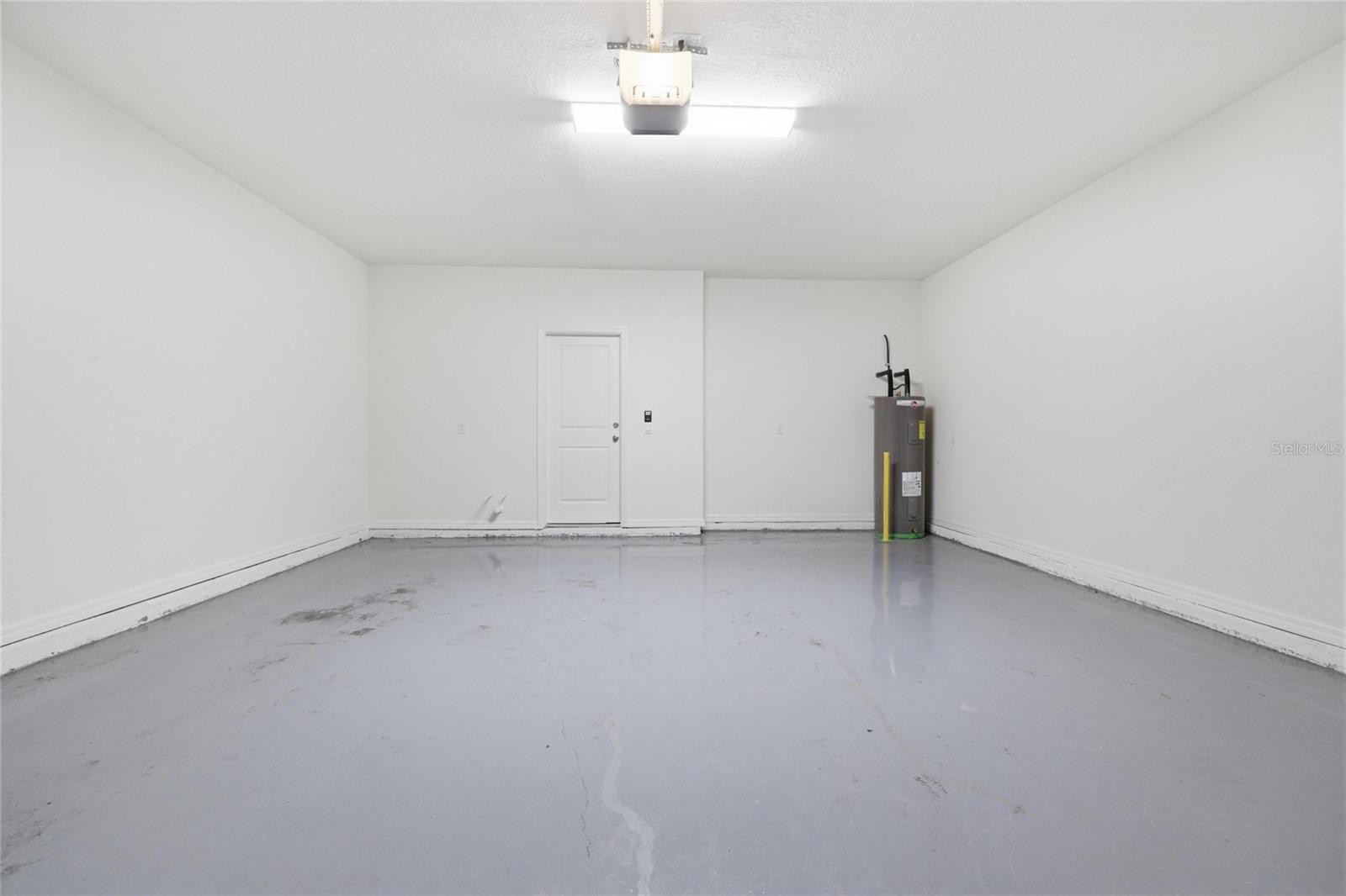 BRIARWOOD PH 1 PB 37 PG 33 - Residential