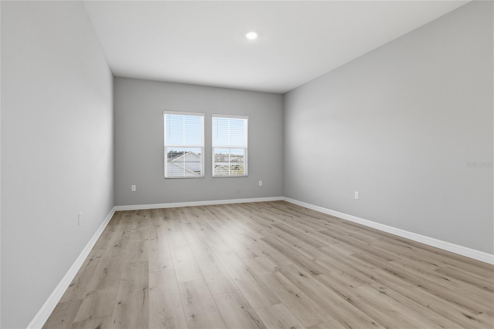 BRIARWOOD PH 1 PB 37 PG 33 - Residential