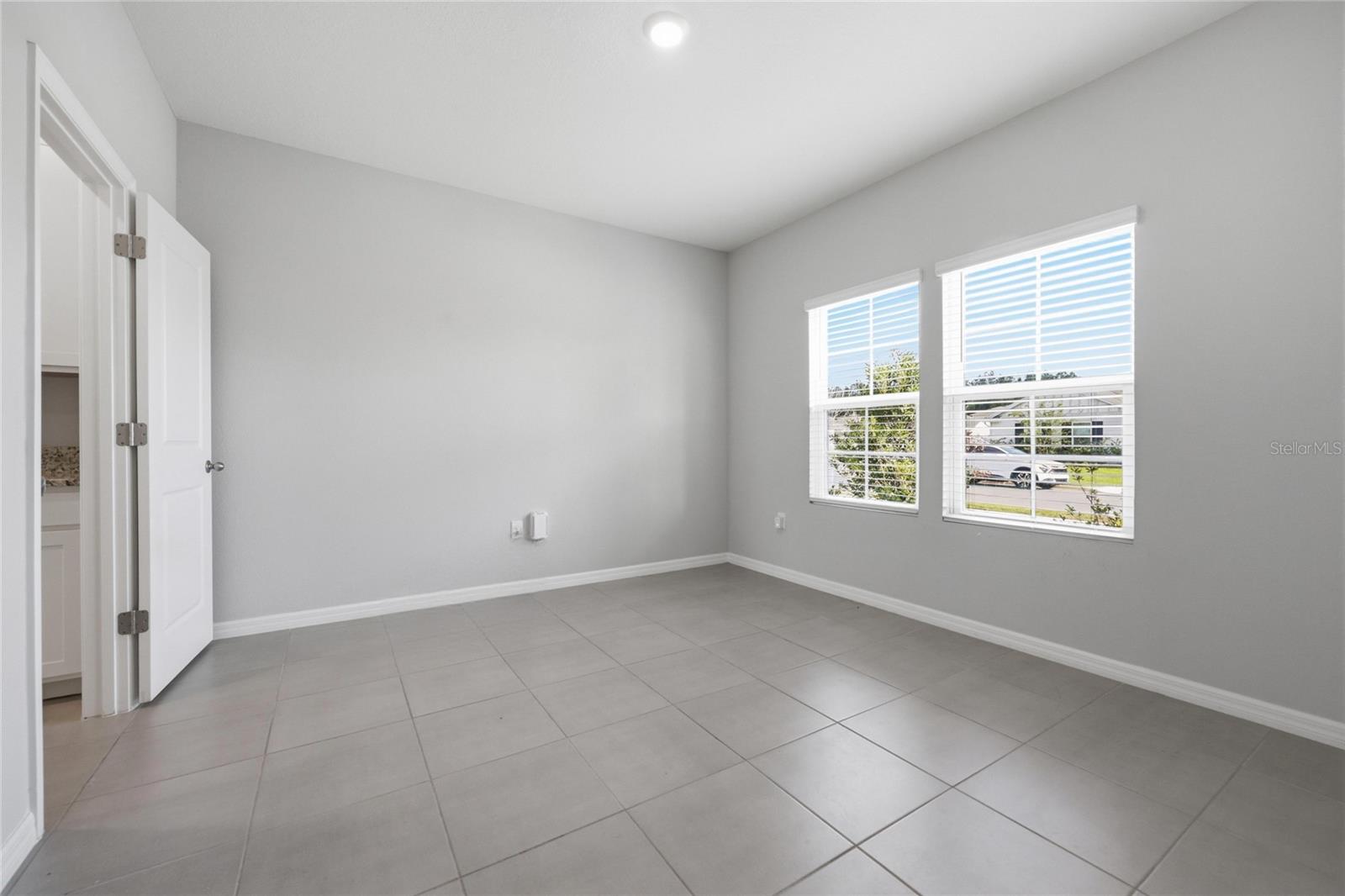 BRIARWOOD PH 1 PB 37 PG 33 - Residential