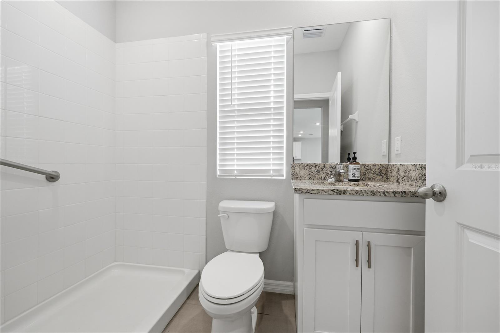 BRIARWOOD PH 1 PB 37 PG 33 - Residential