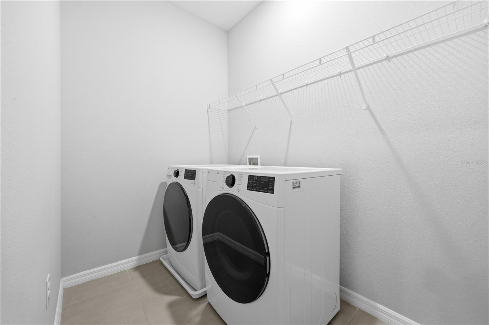 BRIARWOOD PH 1 PB 37 PG 33 - Residential