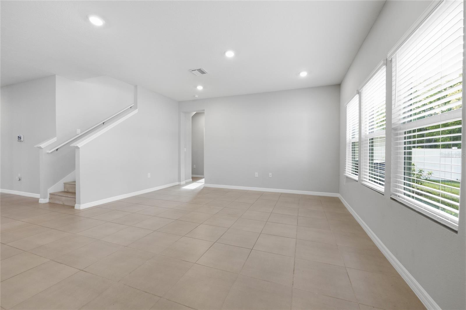 BRIARWOOD PH 1 PB 37 PG 33 - Residential