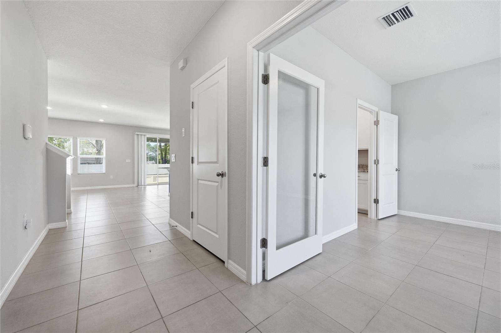 BRIARWOOD PH 1 PB 37 PG 33 - Residential