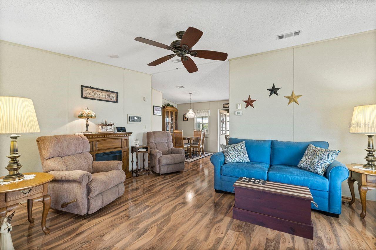 HARBOR COVE - Residential