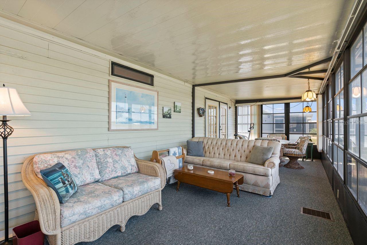 HARBOR COVE - Residential