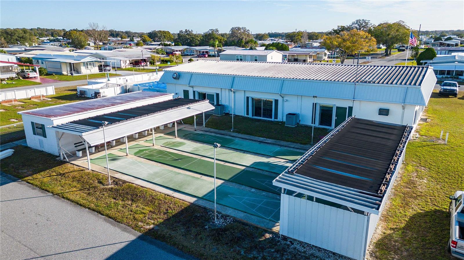 OAKS ROYAL MOBILE HOME SUB - Residential