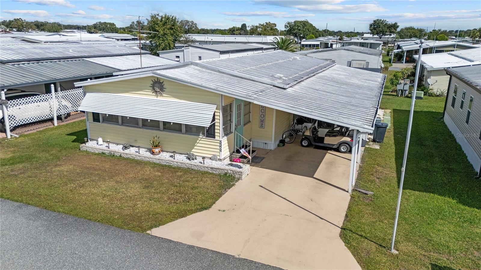 OAKS ROYAL MOBILE HOME SUB - Residential