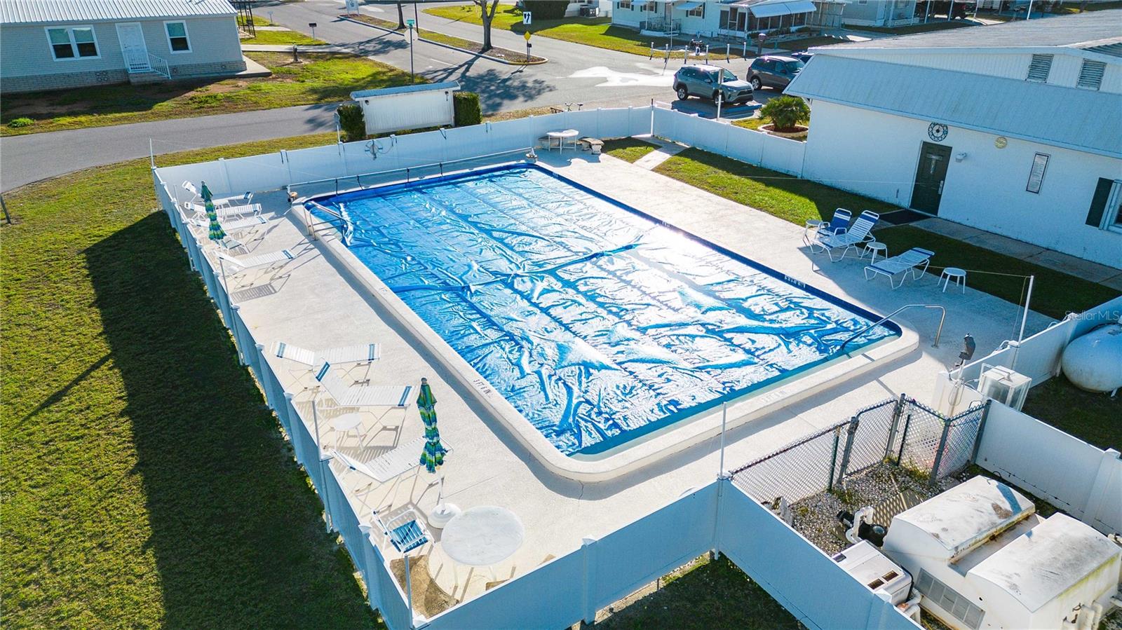 OAKS ROYAL MOBILE HOME SUB - Residential