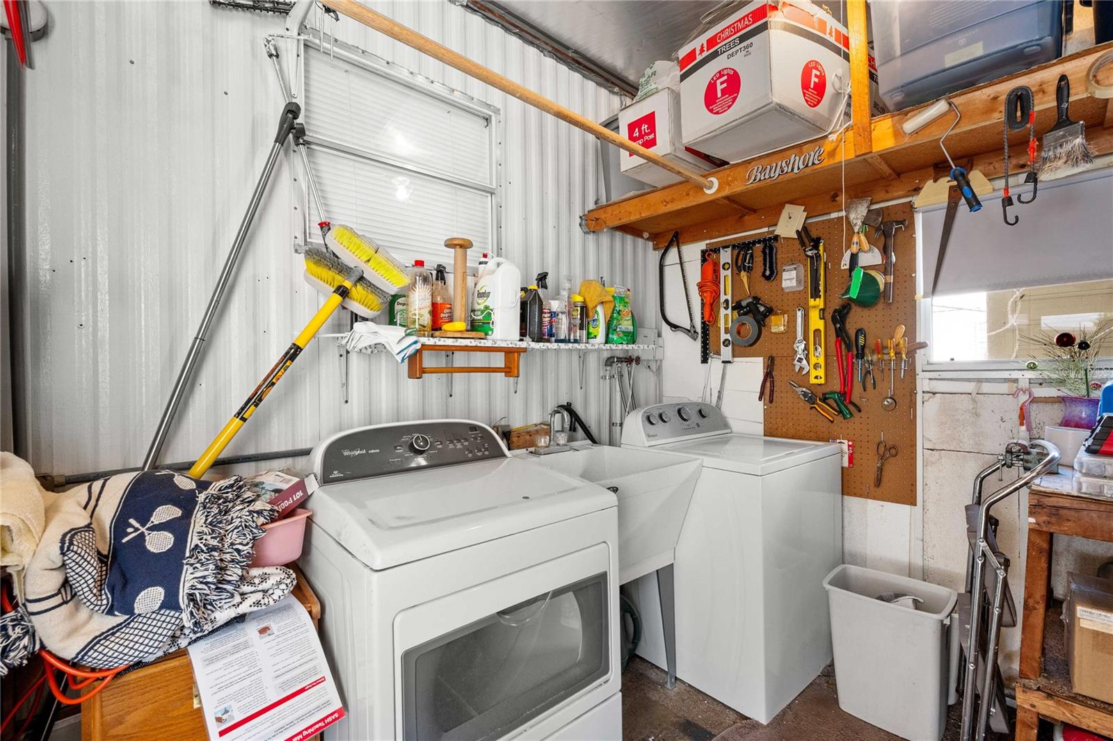 OAKS ROYAL MOBILE HOME SUB - Residential