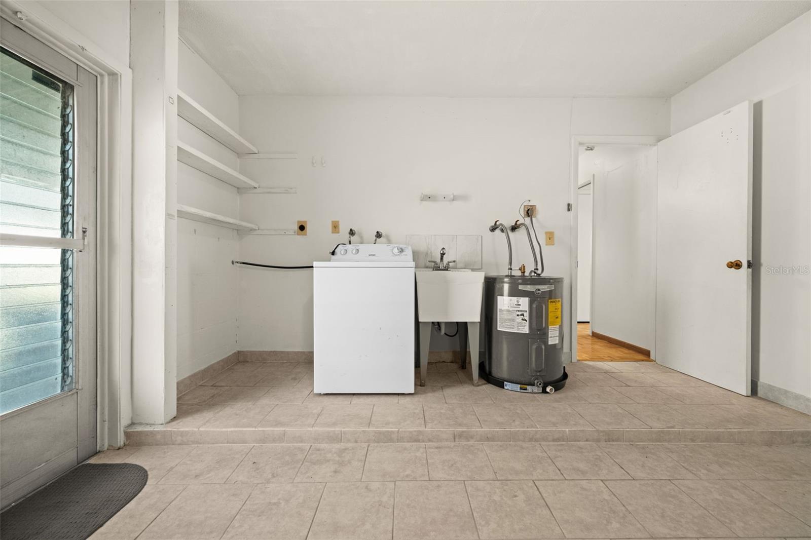 WARM MINERAL SPGS - Residential