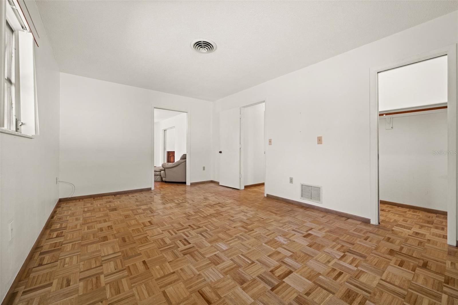 WARM MINERAL SPGS - Residential