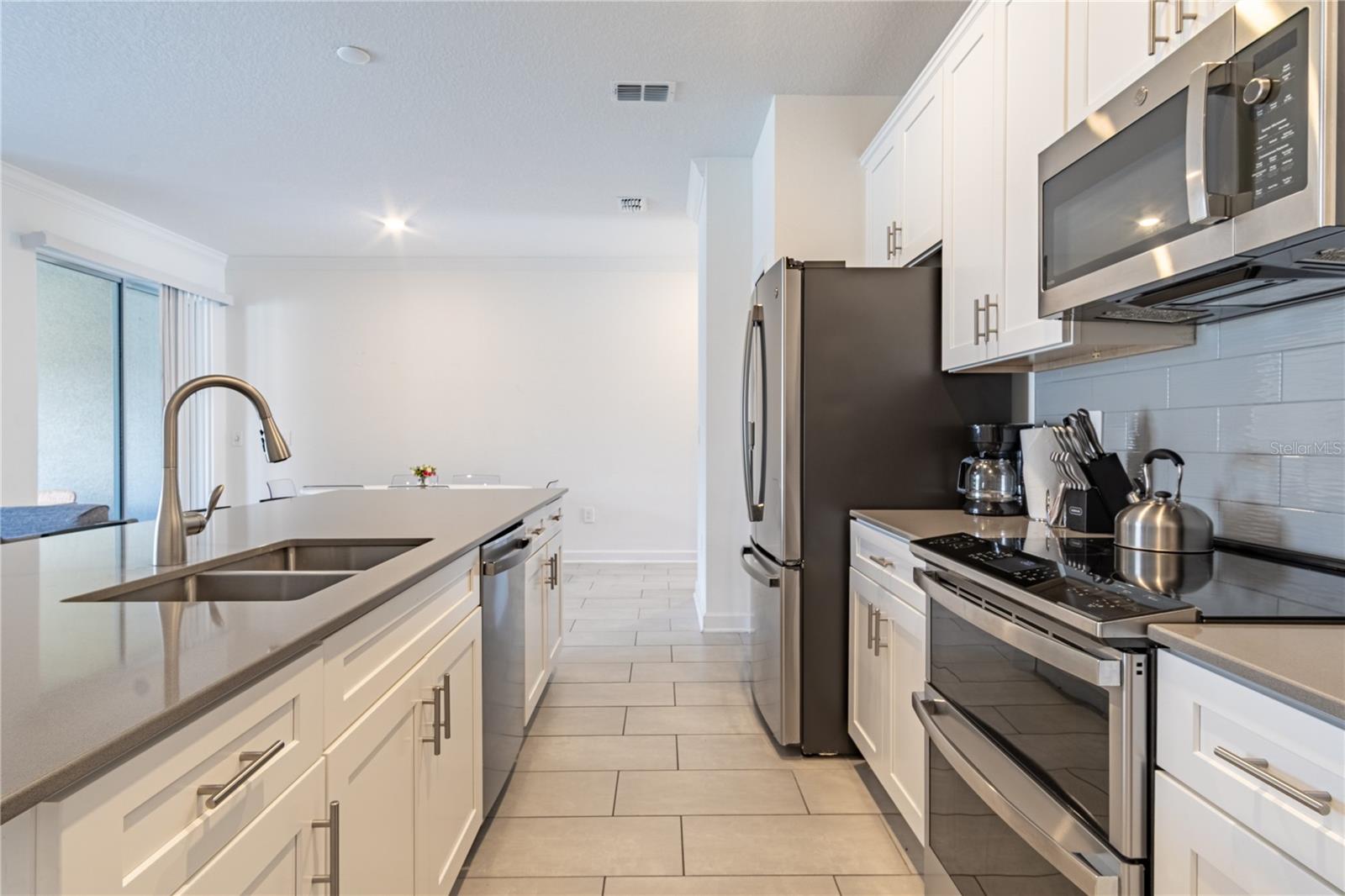 COVE AT STOREY LAKE 5 - Residential