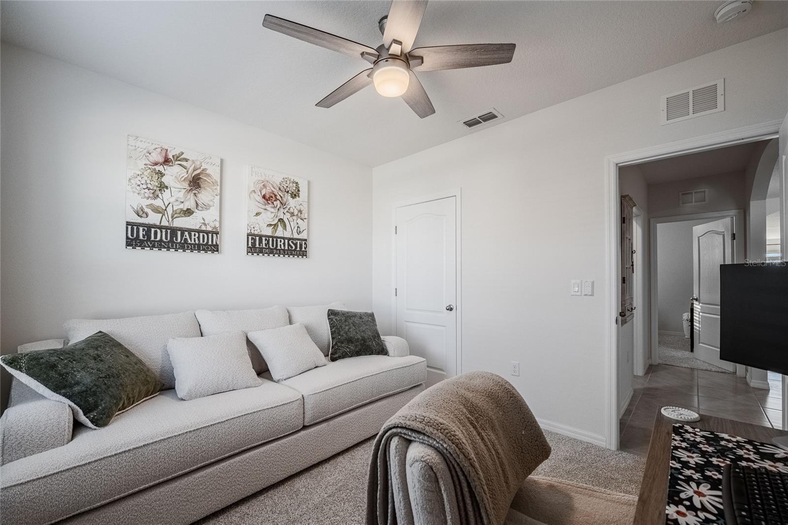 LAKES/LAUREL HLNDS PH 2B - Residential