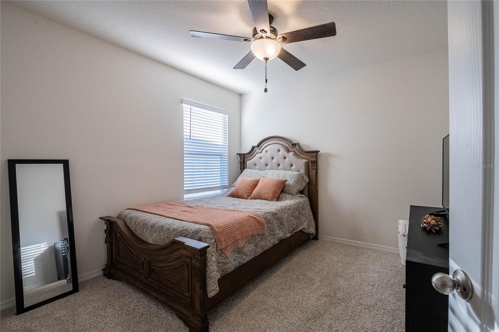 LAKES/LAUREL HLNDS PH 2B - Residential