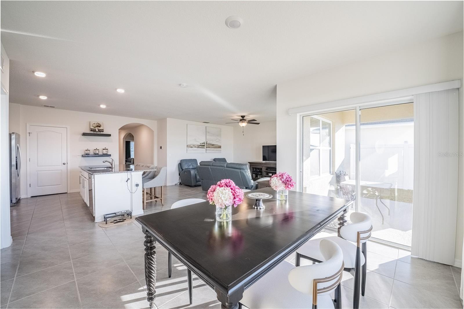 LAKES/LAUREL HLNDS PH 2B - Residential