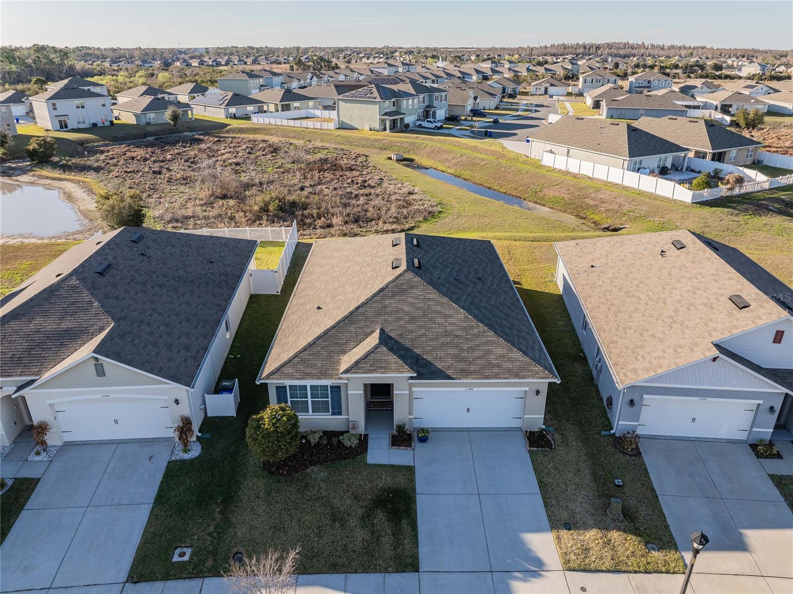 LAKES/LAUREL HLNDS PH 2B - Residential