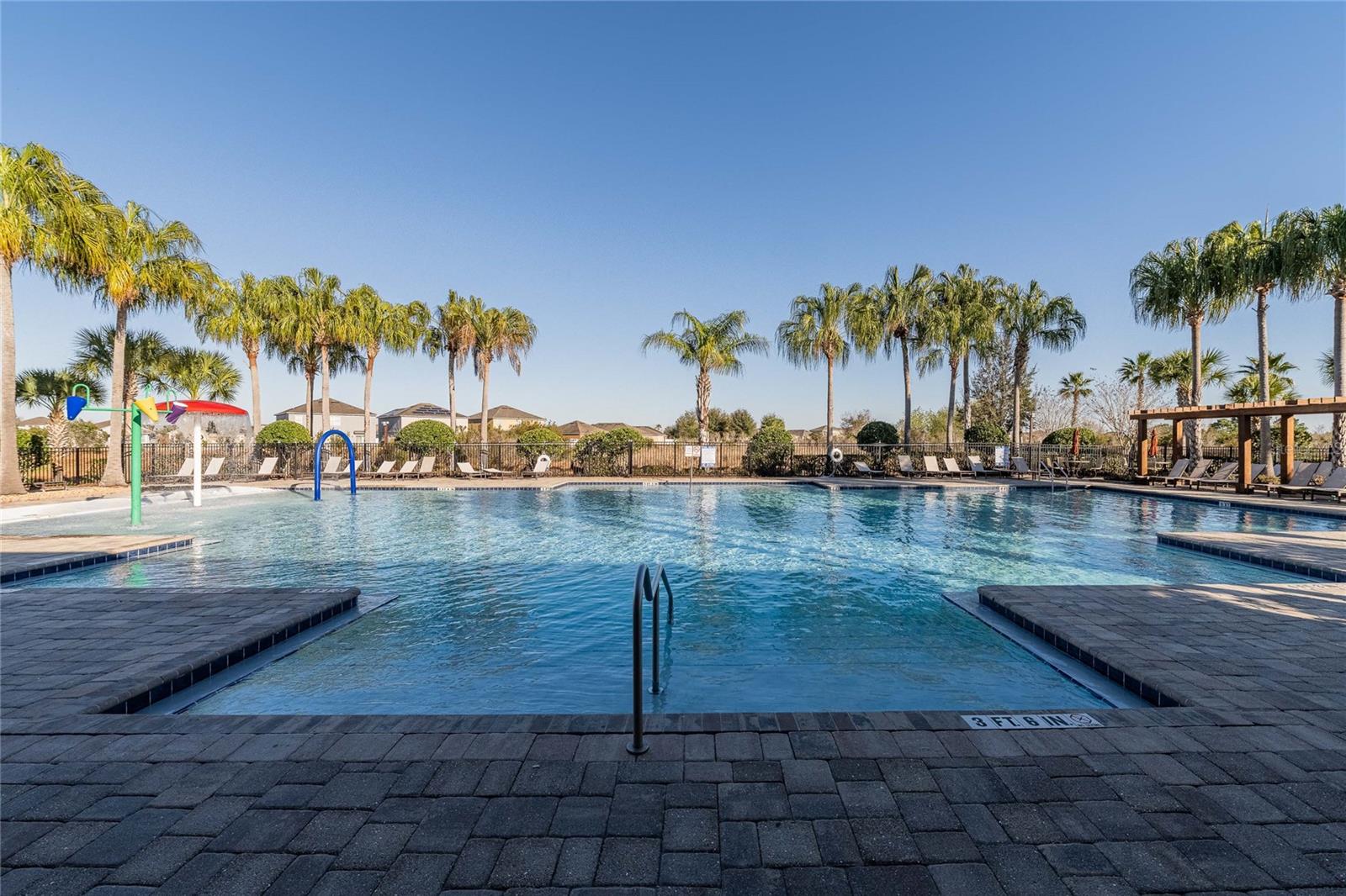 LAKES/LAUREL HLNDS PH 2B - Residential