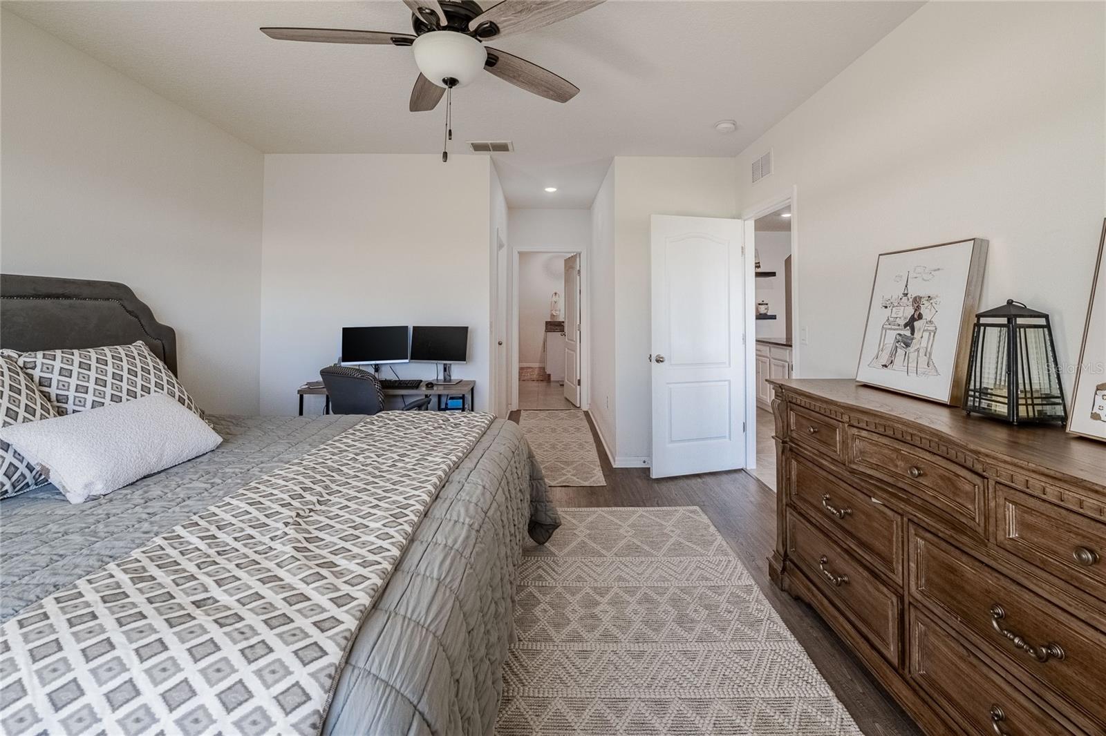 LAKES/LAUREL HLNDS PH 2B - Residential