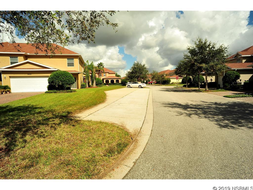 Venetian Bat Un 01 Ph 01B - Residential