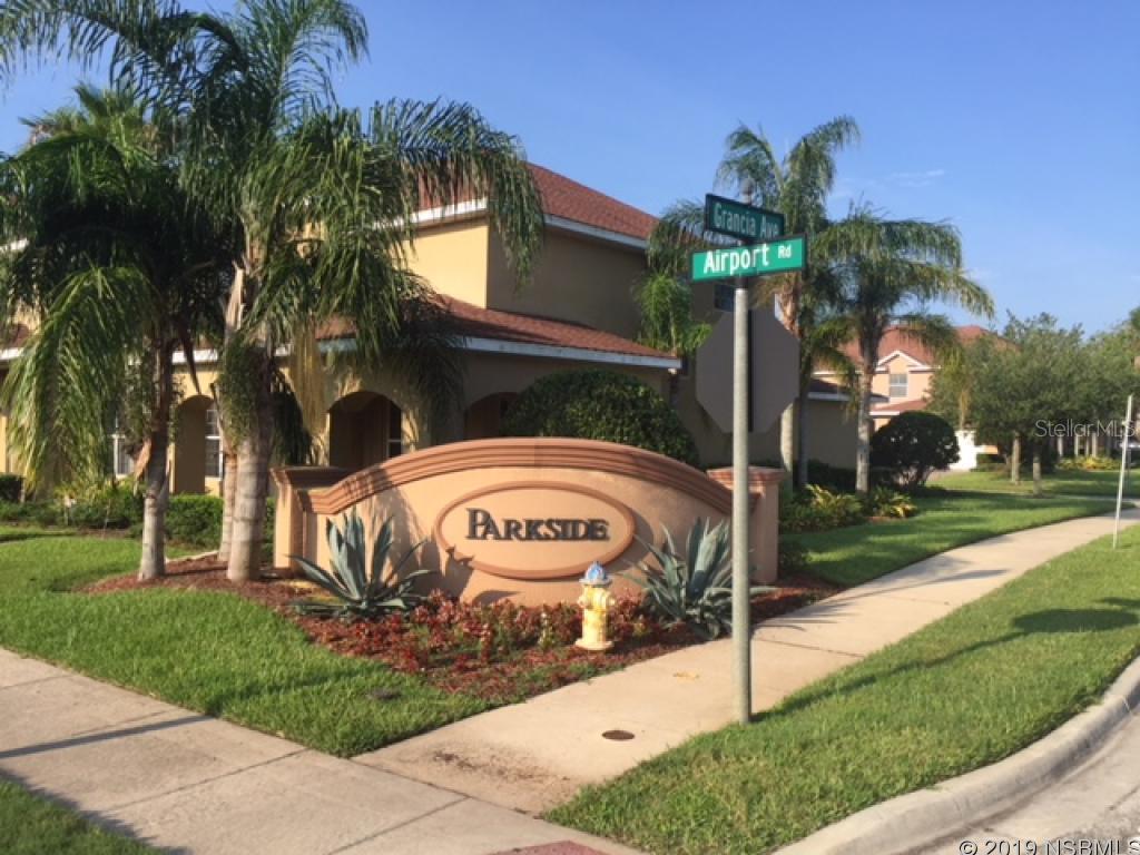 Venetian Bat Un 01 Ph 01B - Residential