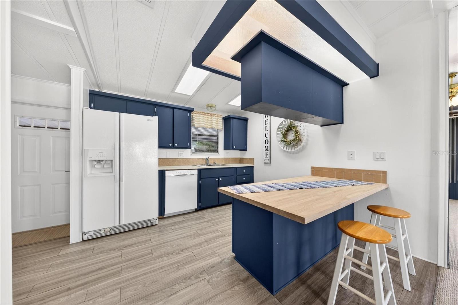 LAKE FRANCES ESTATES - Residential