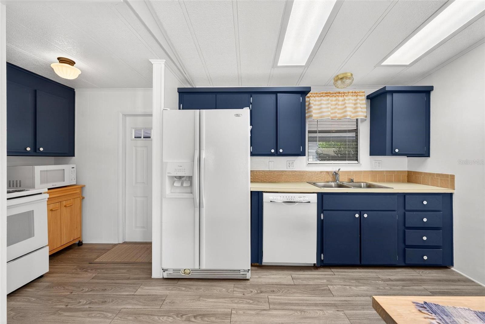 LAKE FRANCES ESTATES - Residential