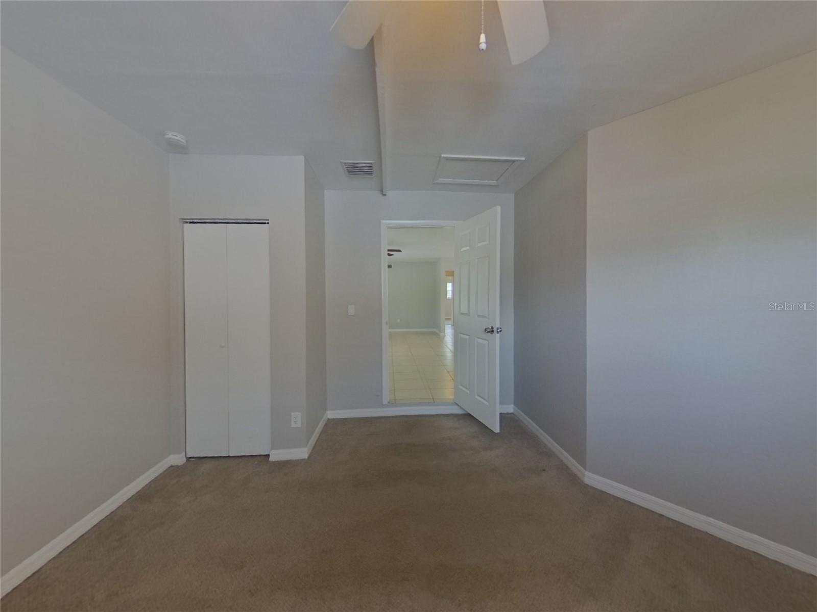 TROPIC HILLS - Residential Lease