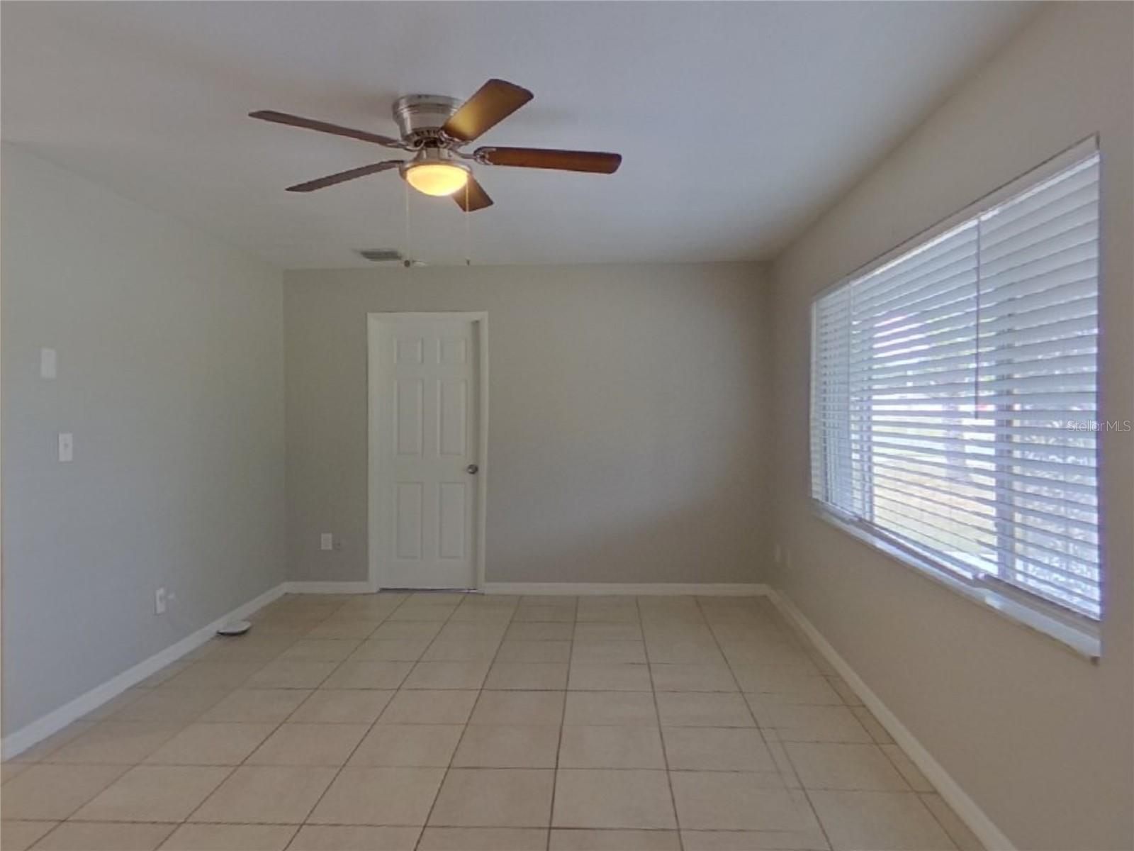 TROPIC HILLS - Residential Lease