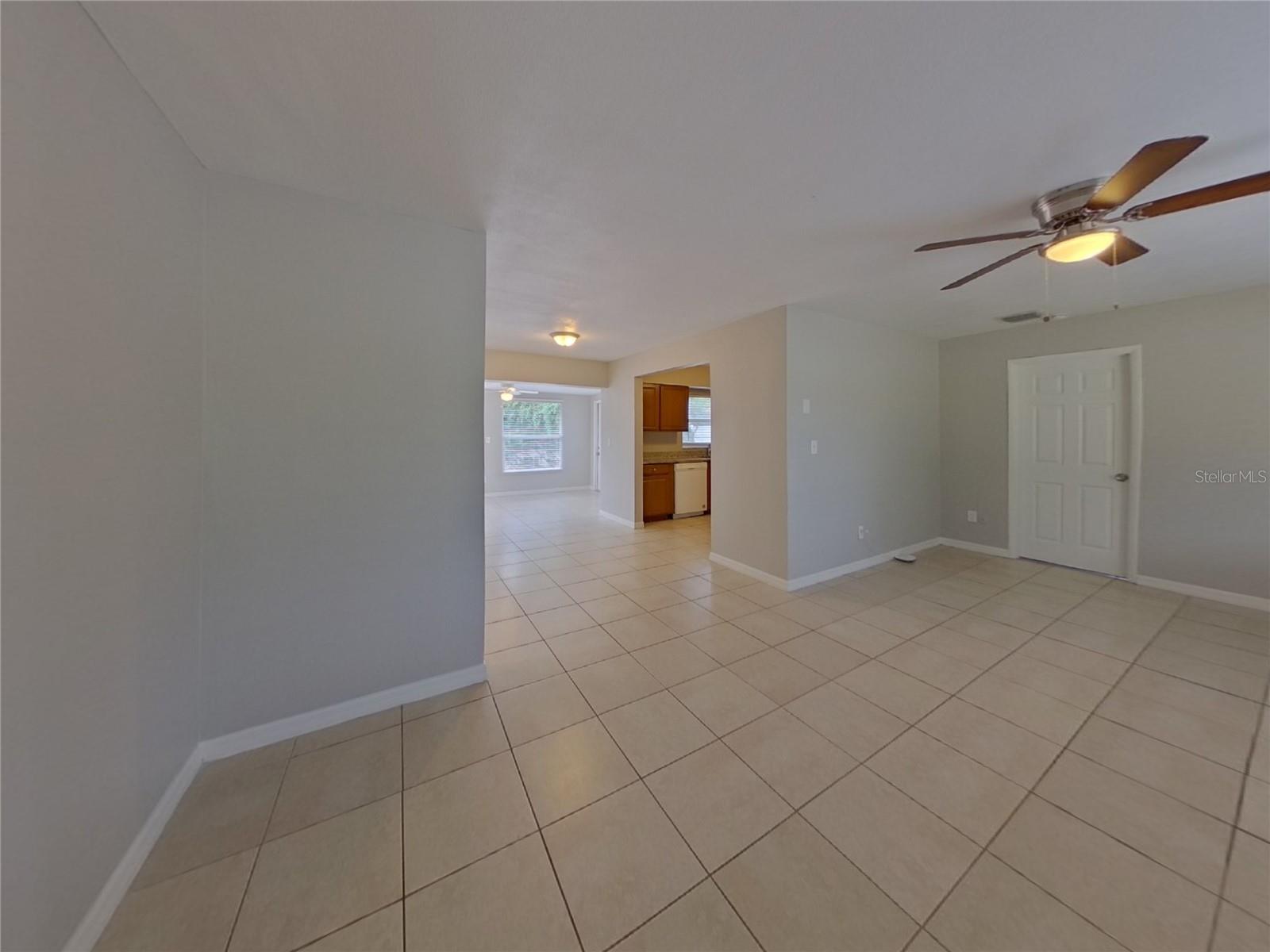 TROPIC HILLS - Residential Lease