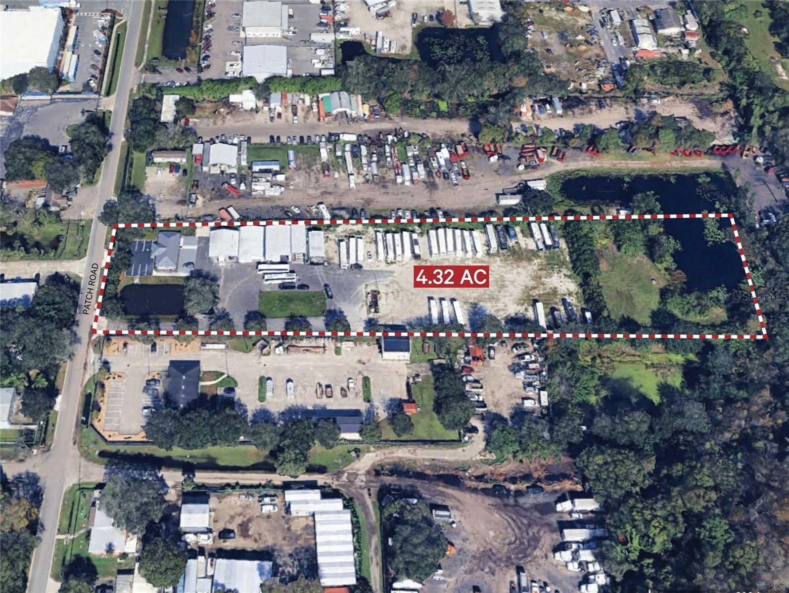 LOS TERRANOS - Commercial Sale