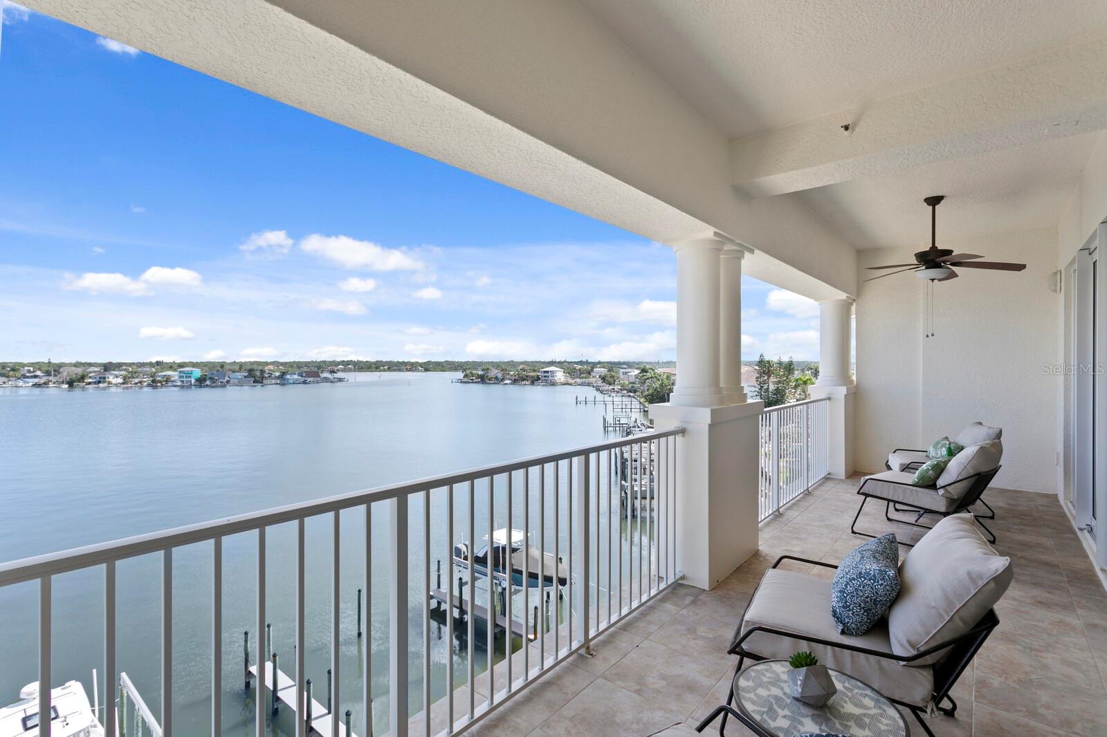 LAS BRISAS CONDO - Residential