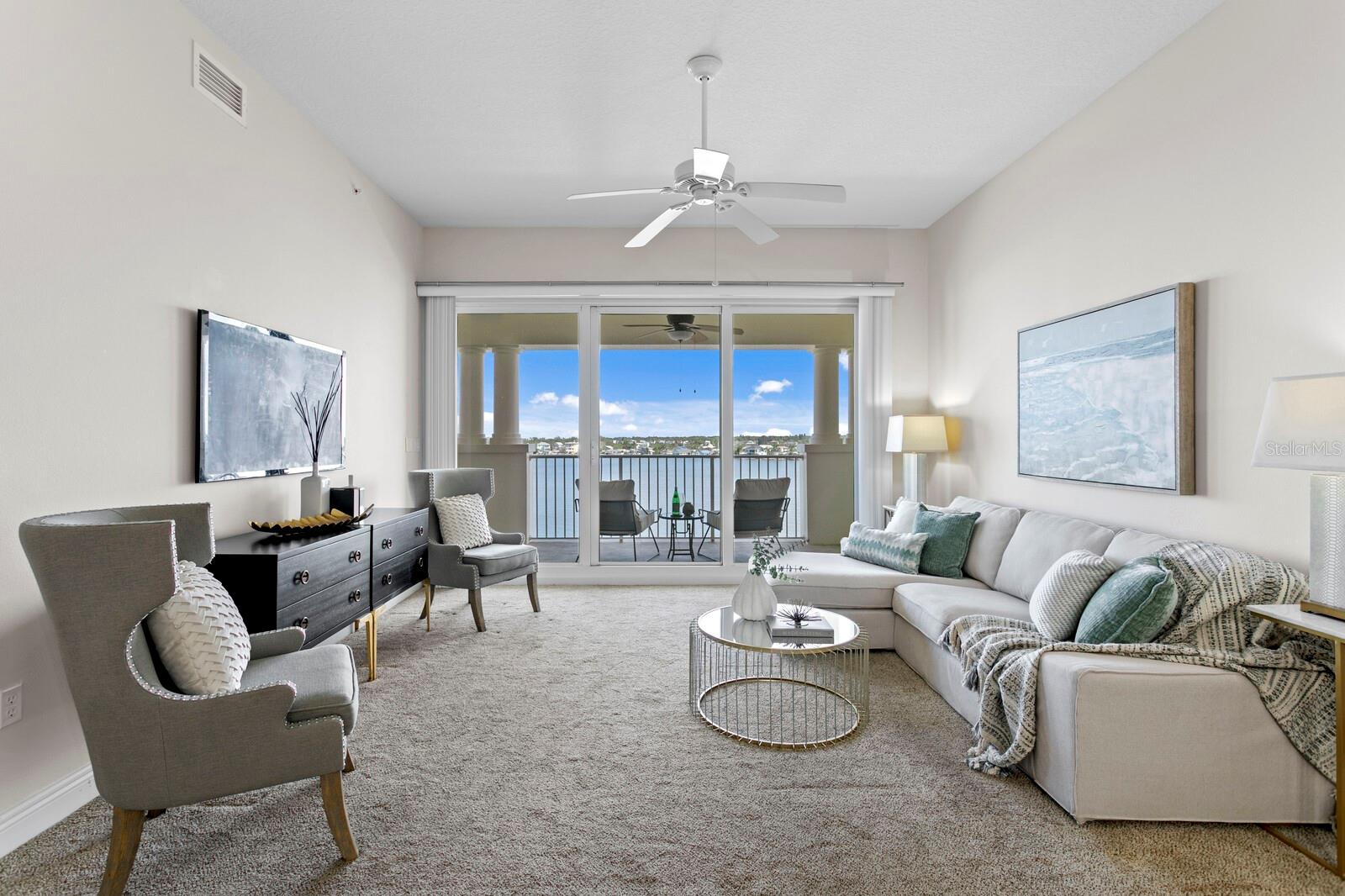 LAS BRISAS CONDO - Residential