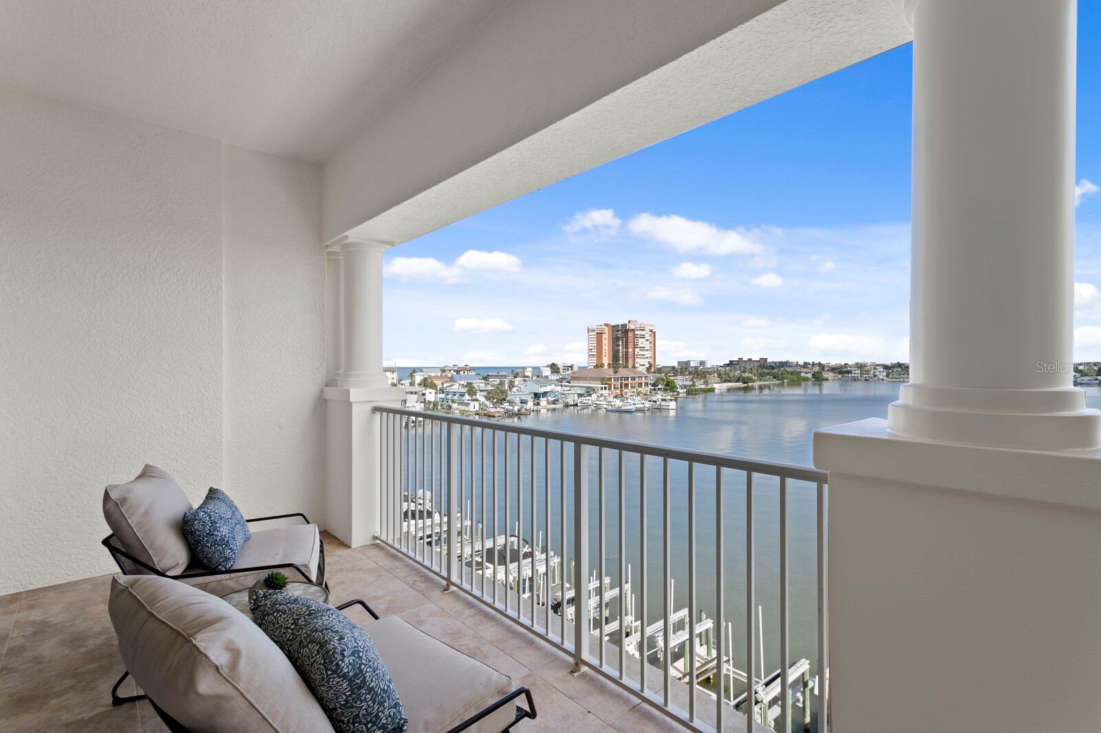 LAS BRISAS CONDO - Residential