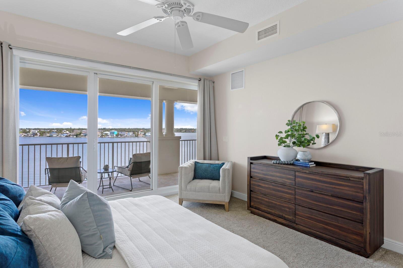 LAS BRISAS CONDO - Residential