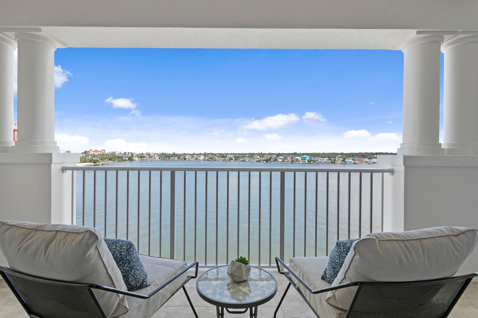 LAS BRISAS CONDO - Residential