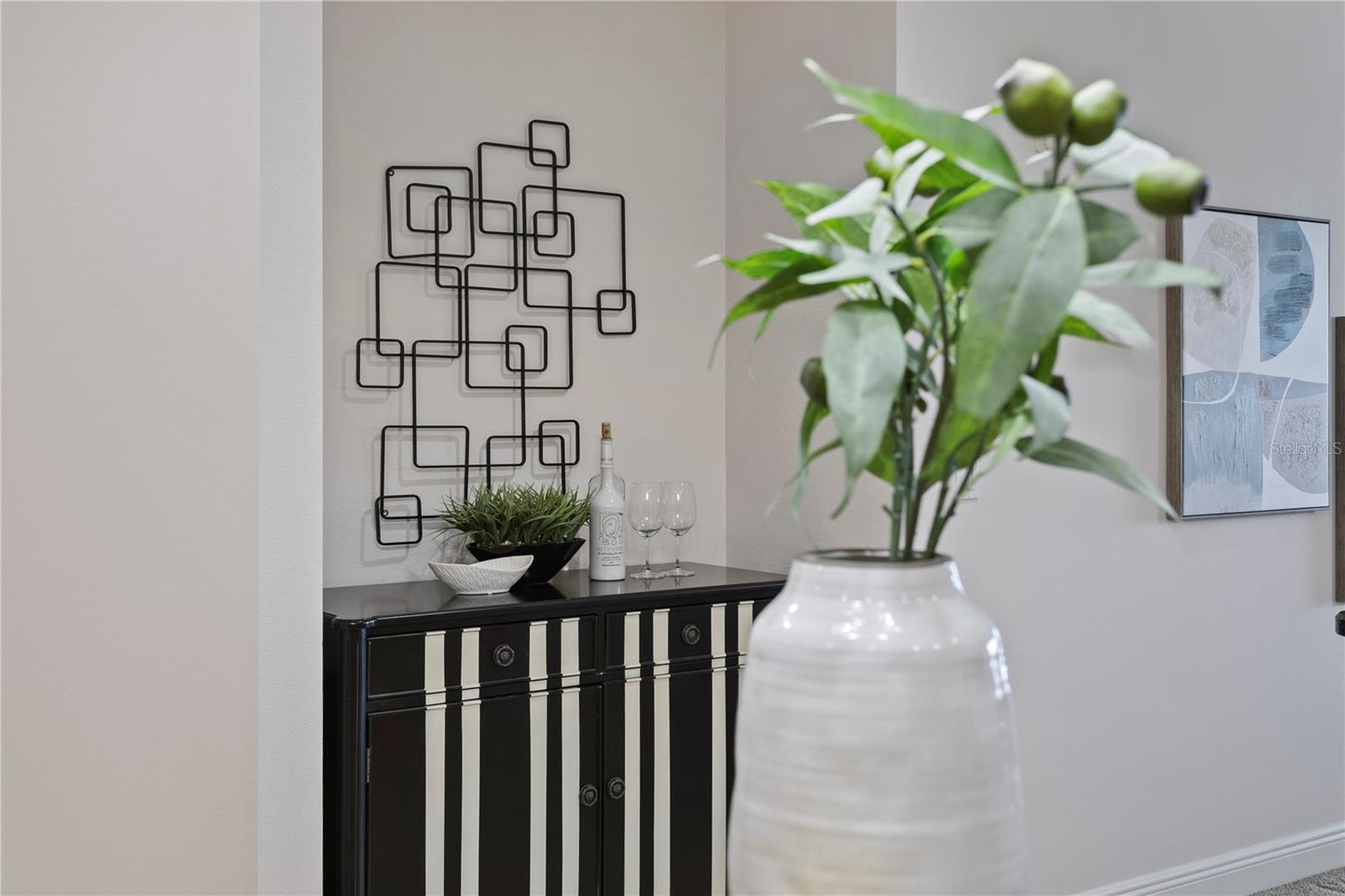 LAS BRISAS CONDO - Residential