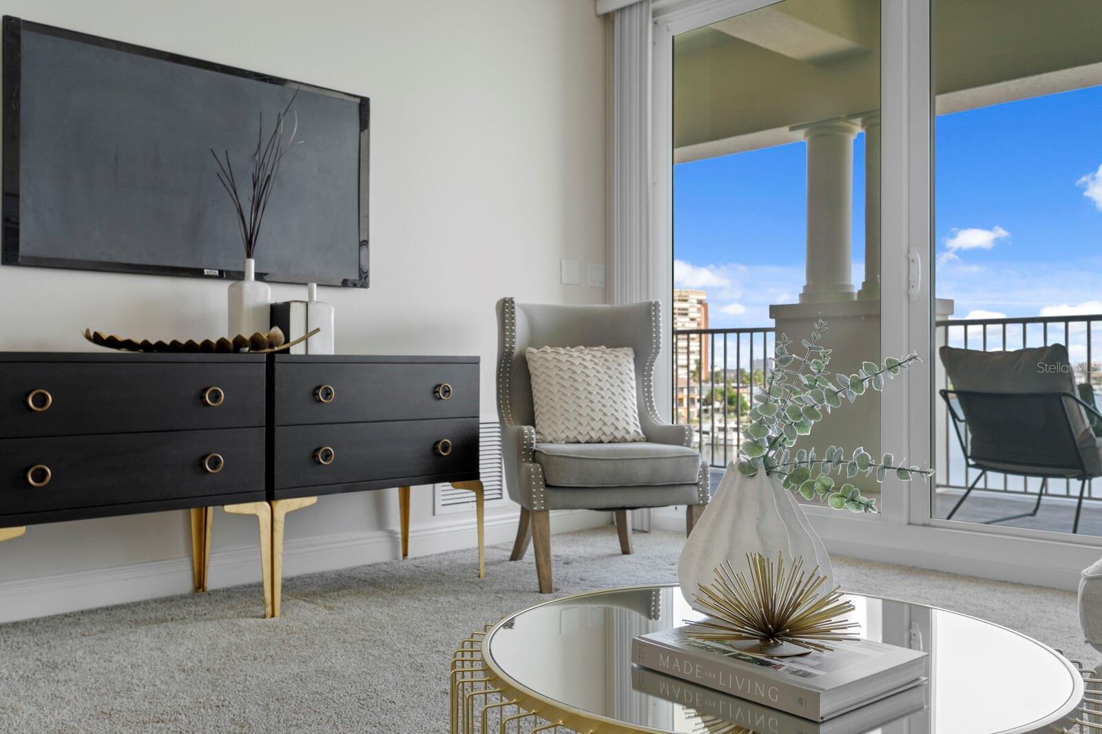 LAS BRISAS CONDO - Residential