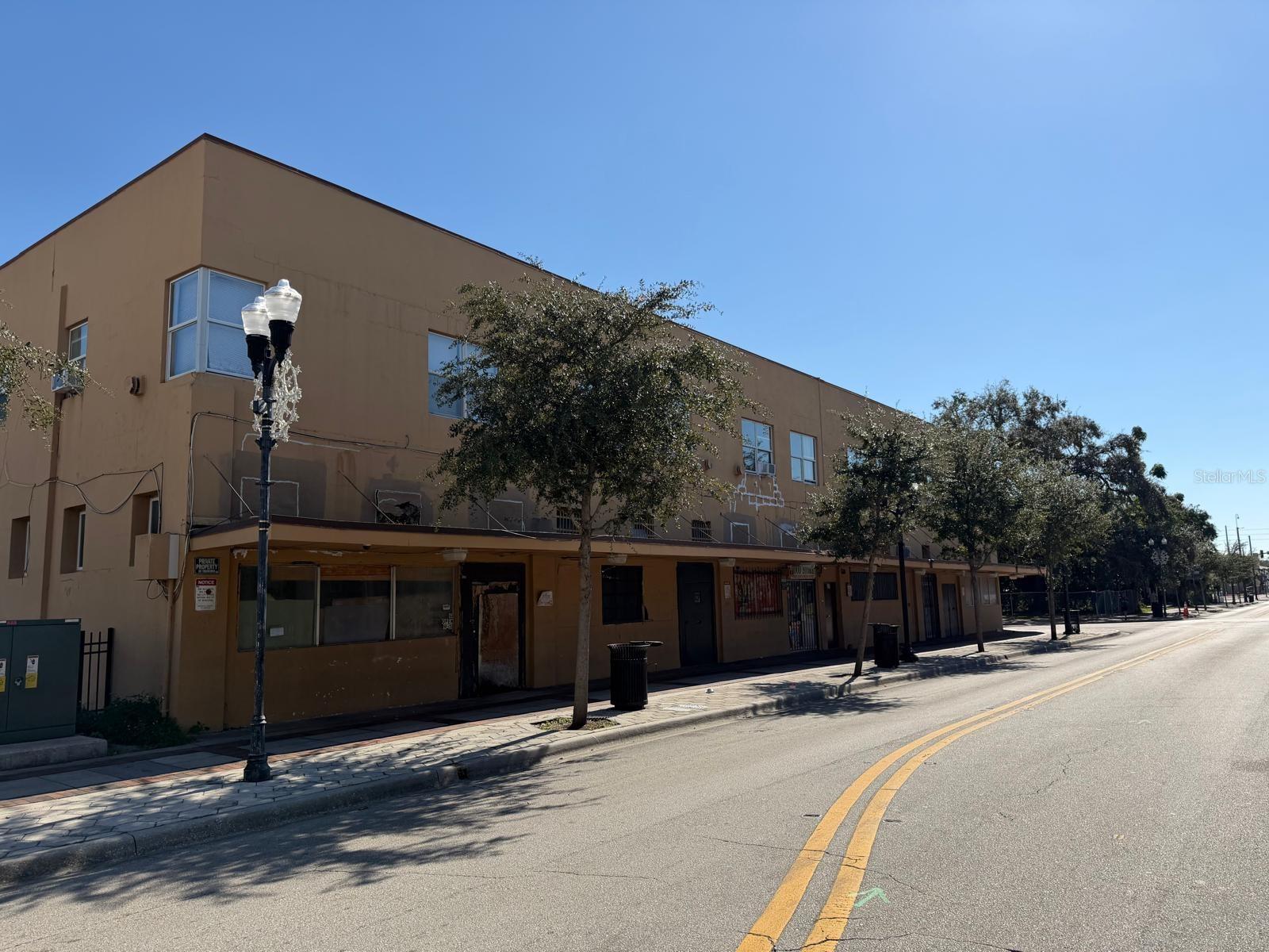 Photo 1 of 17 — 221 S PARRAMORE AVENUE 7A, ORLANDO, FL 32805