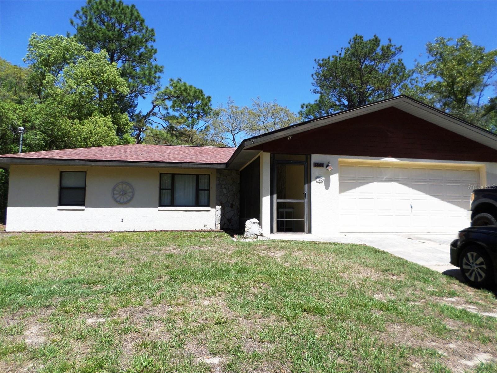 1361 W SAINT ELIZABETH PLACE