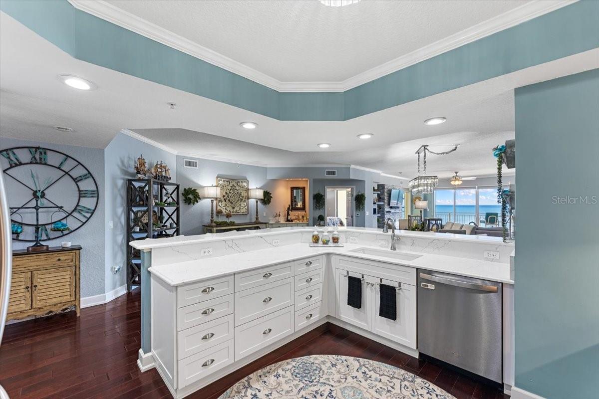 Island Crowne Condo - Residential