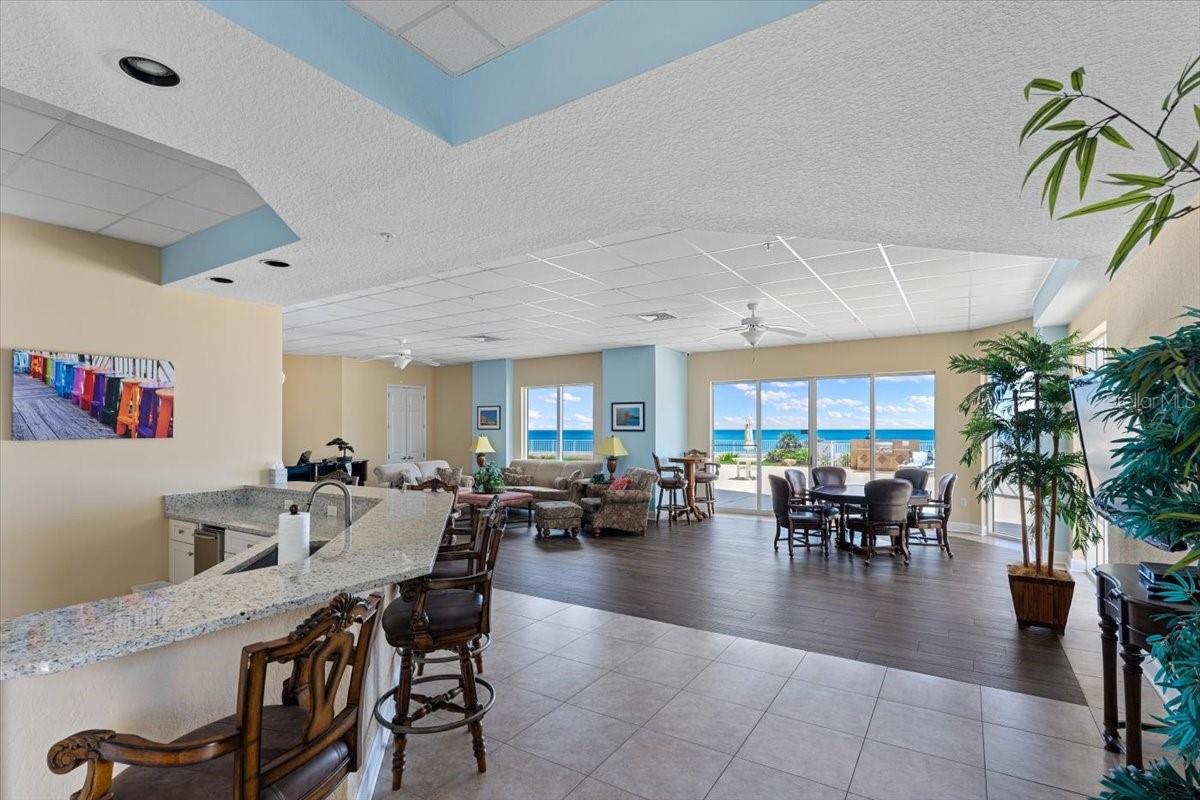 Island Crowne Condo - Residential