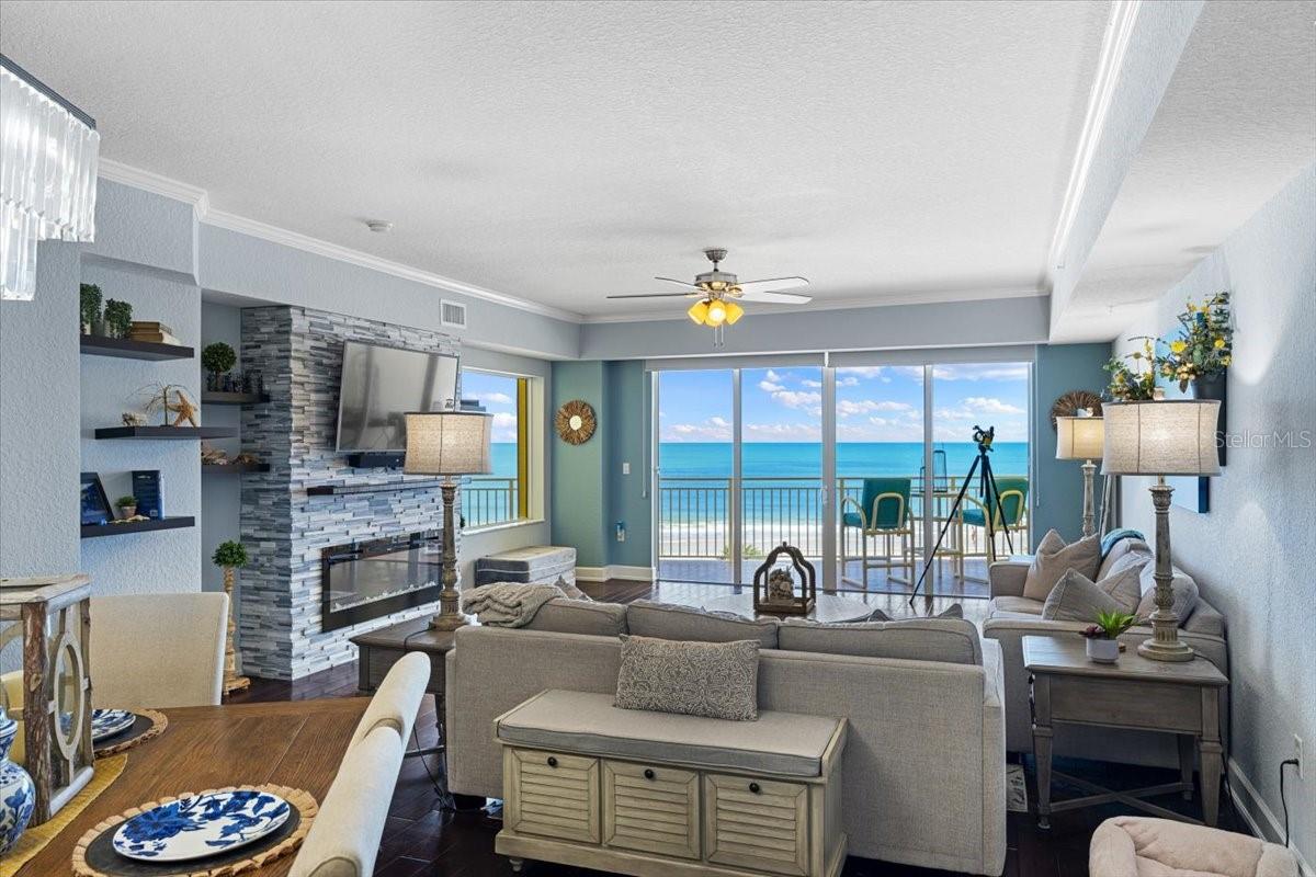 Island Crowne Condo - Residential